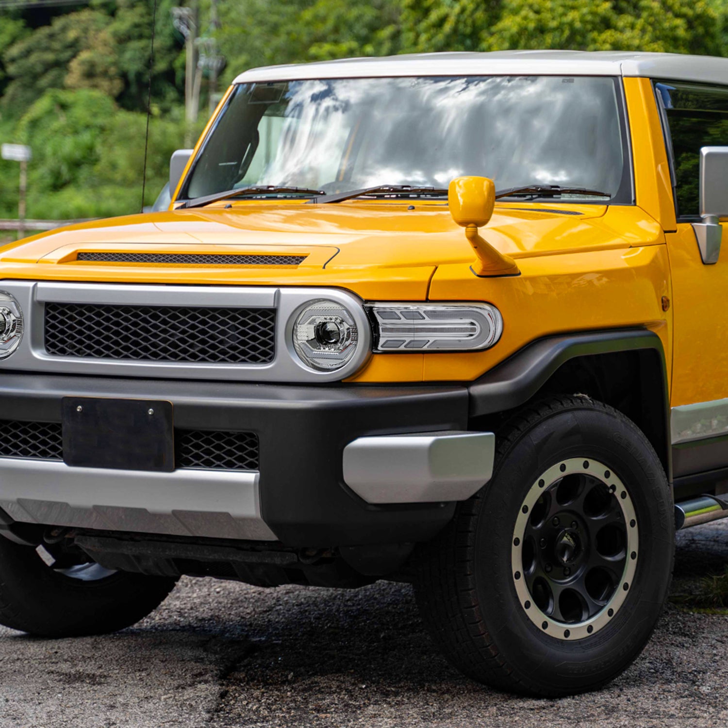 2007-2014 Toyota FJ Cruiser Signal Animated LED Projector Headlights Chrome