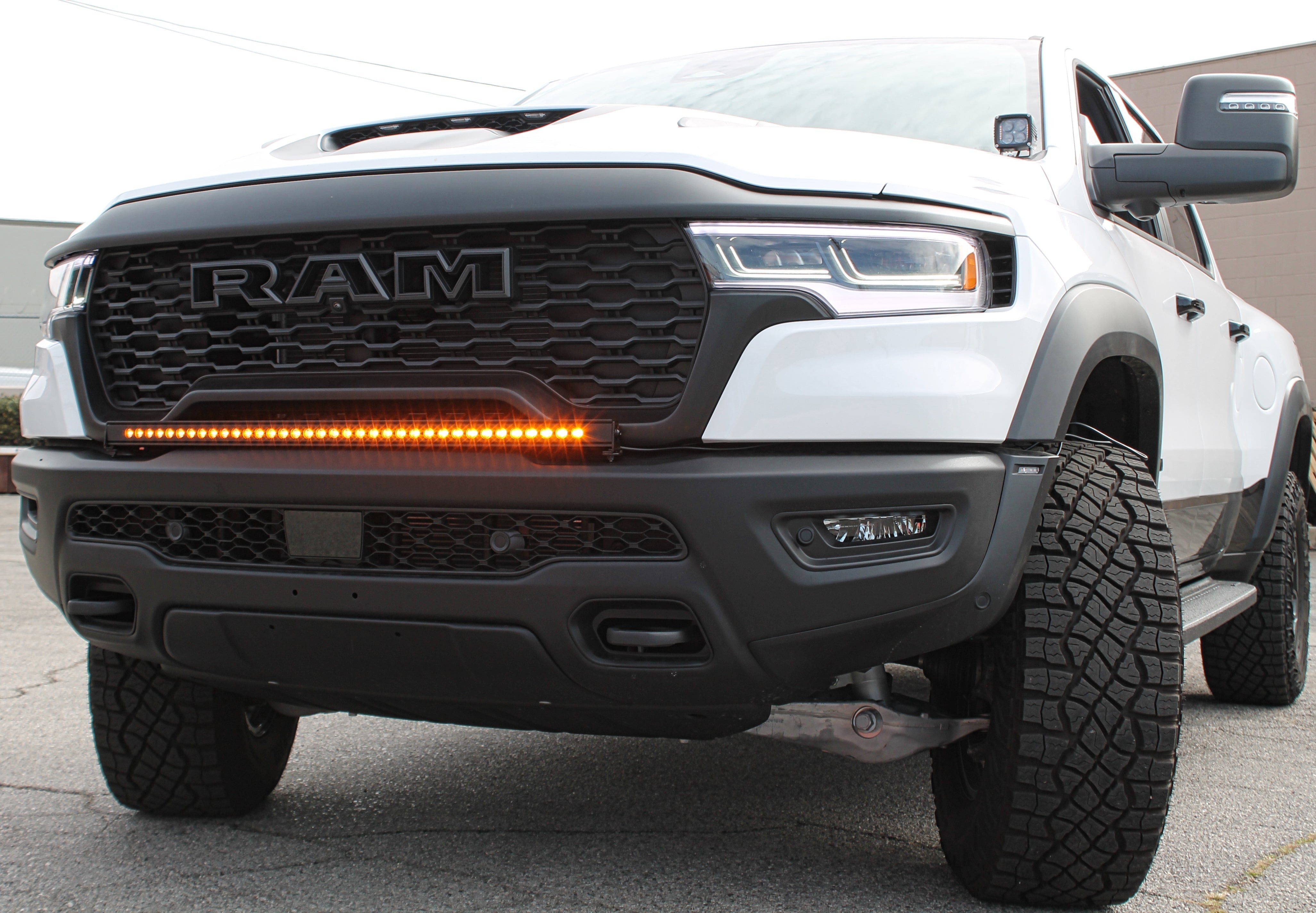 2025+ RAM Rebel 40in LIght Bar SLIM