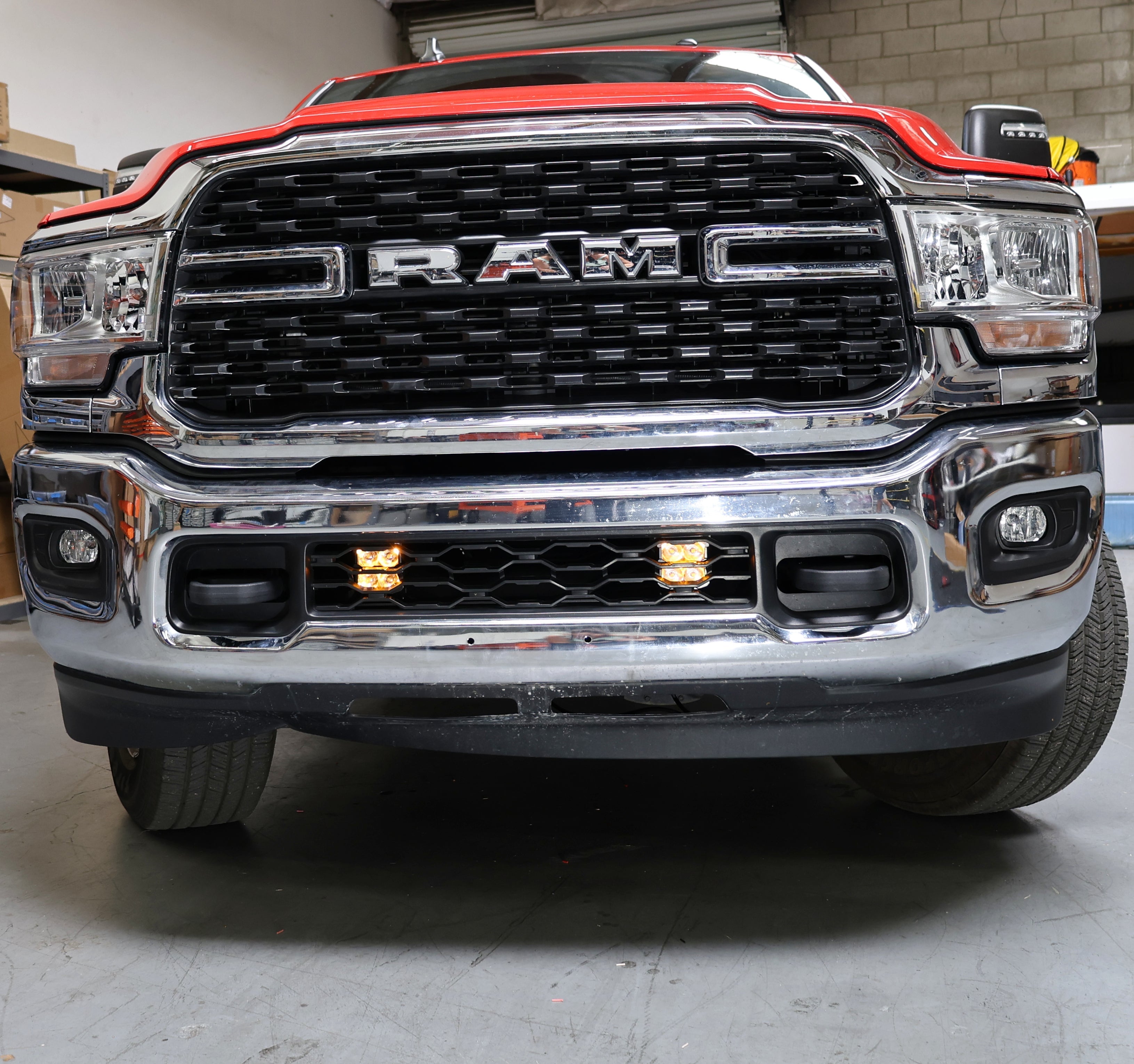 2019-24 RAM 2500/3500 Lower Grille Light Pods