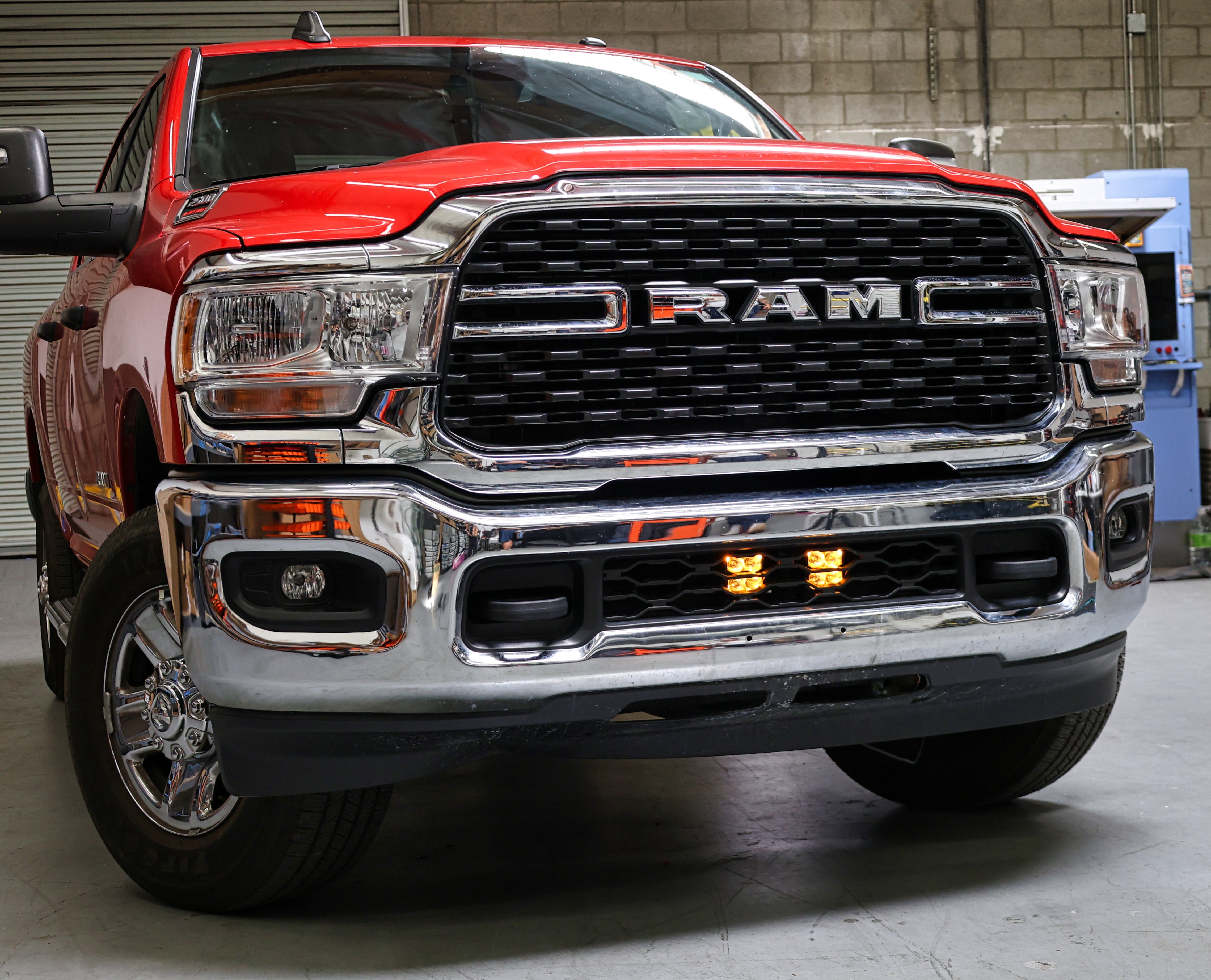 2019-24 RAM 2500/3500 Lower Grille Light Pods