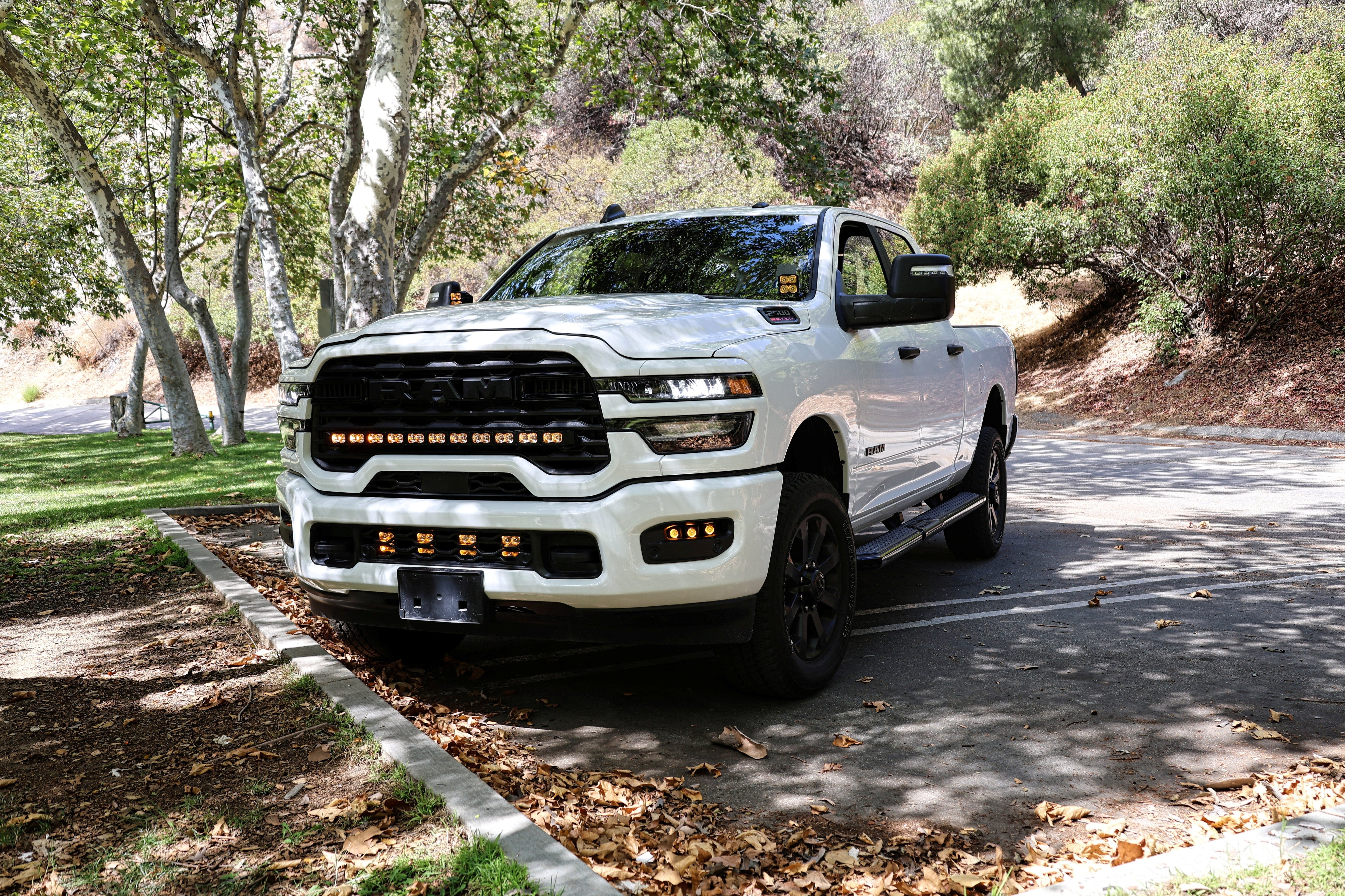 2025+ RAM 2500/3500 Fog Light Kit