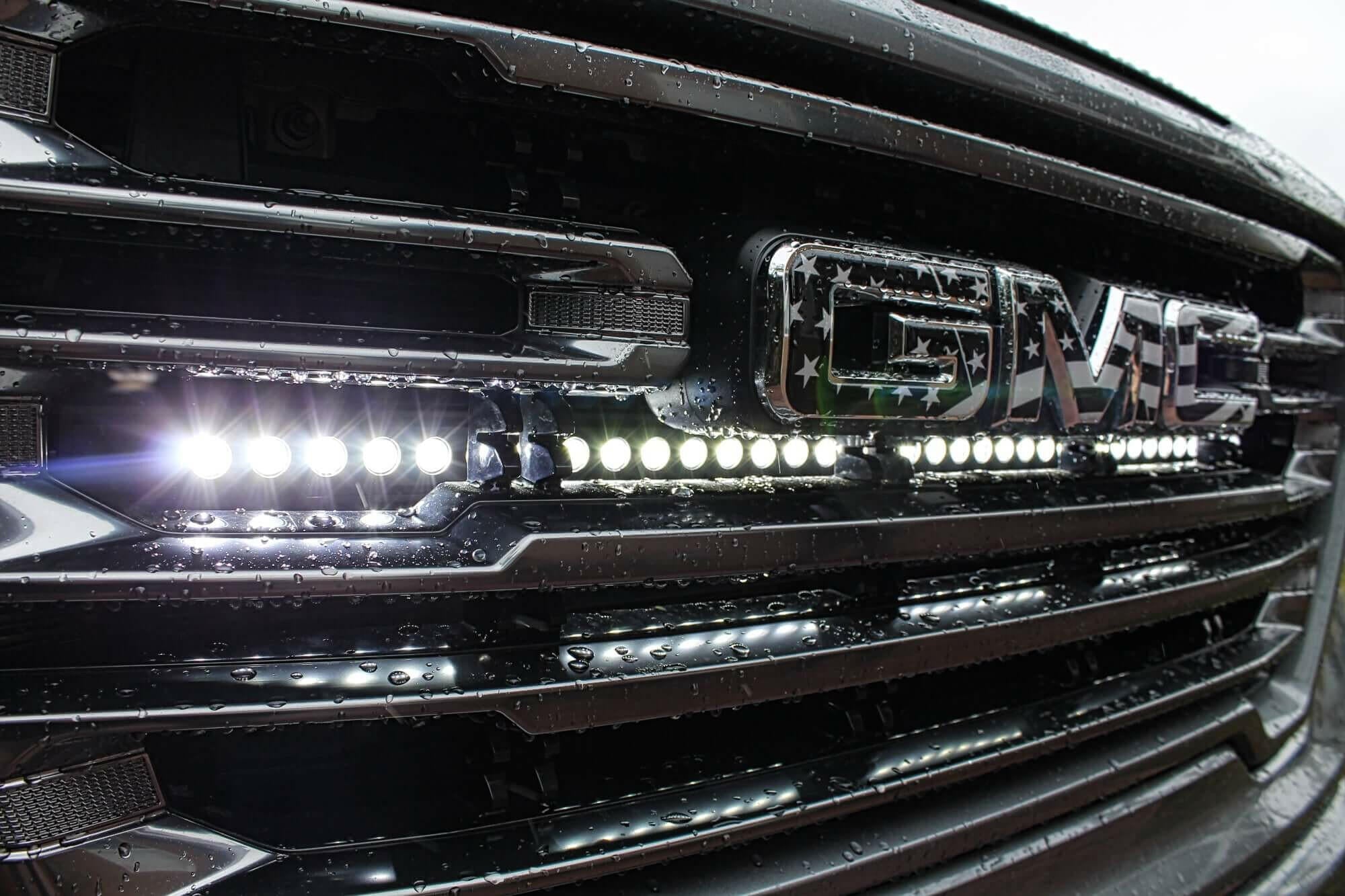 2019+ GMC Sierra 1500 Single 40in Light Bar