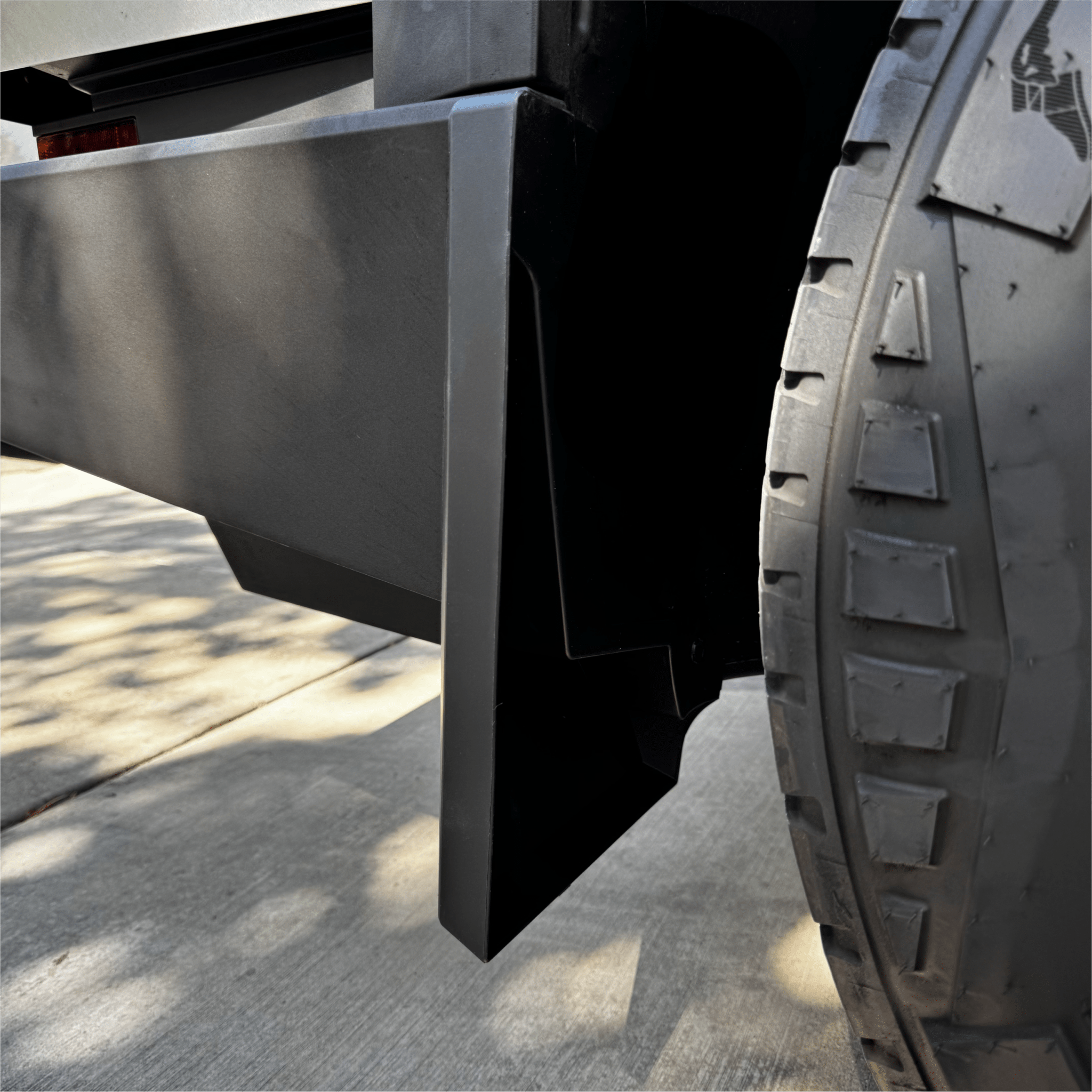 Tesla Cybertruck Mub Flaps Set (Full Set)