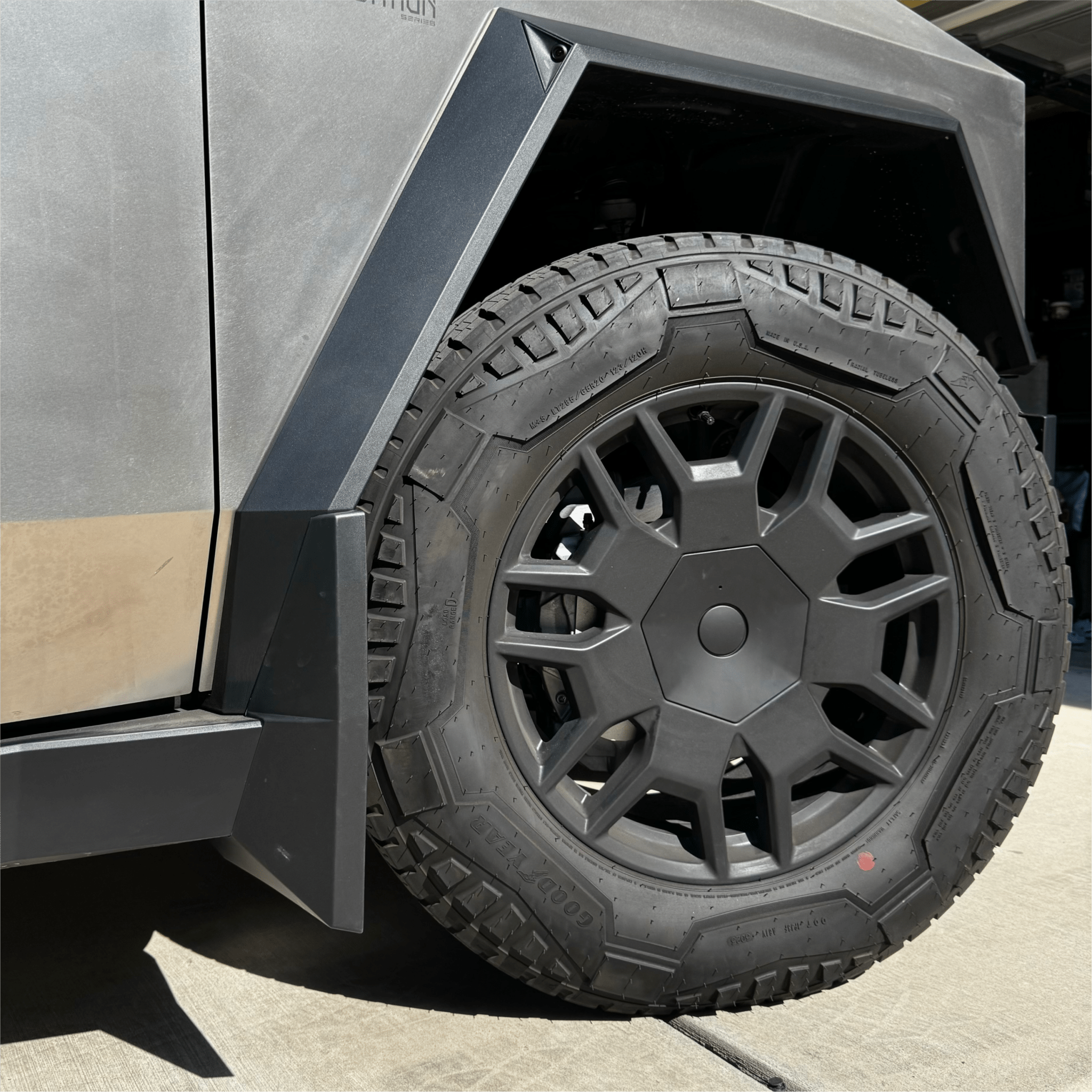 Tesla Cybertruck Mub Flaps Set (Full Set)