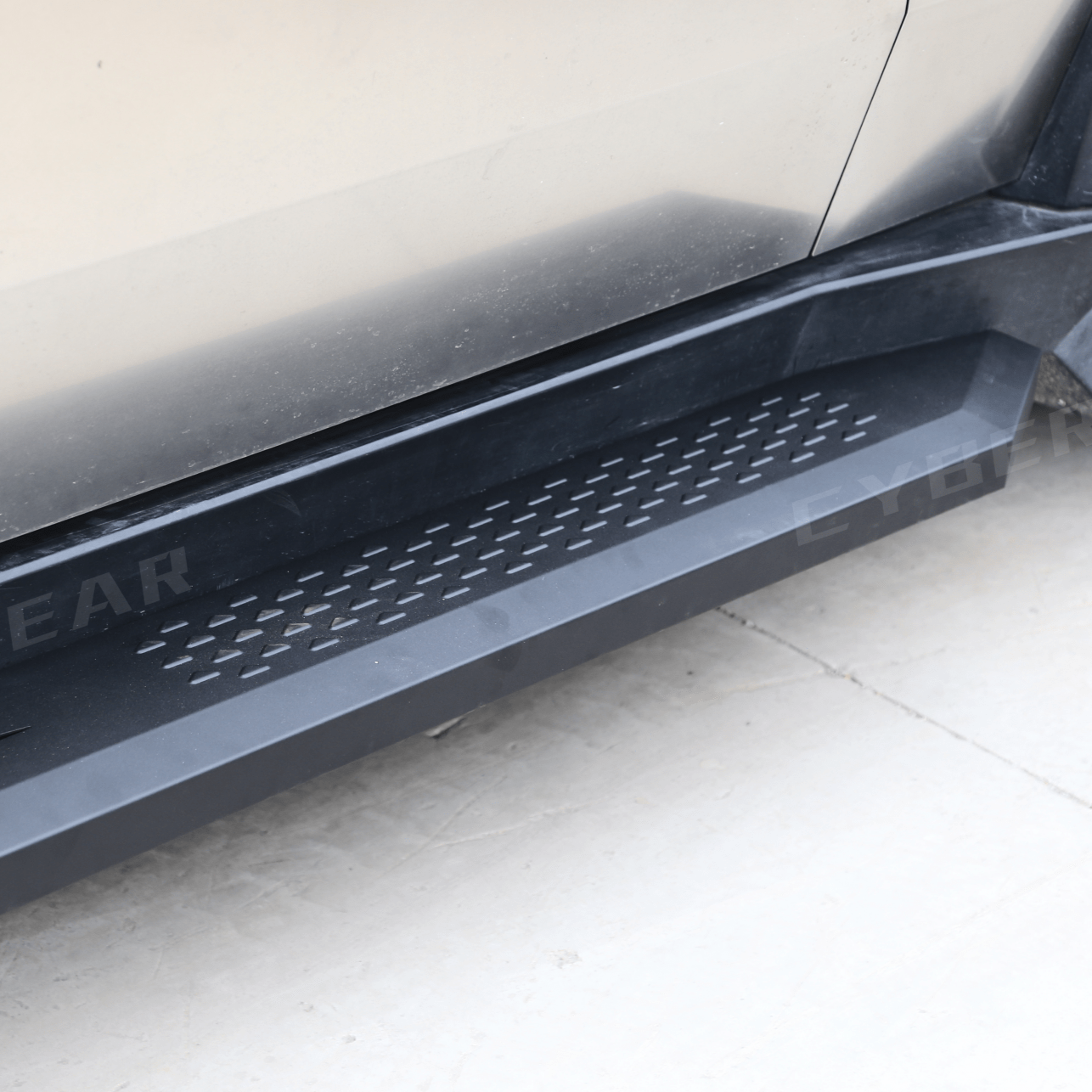 Tesla Cybertruck Running Board Set Nerf Bars Side Steps Solid Design