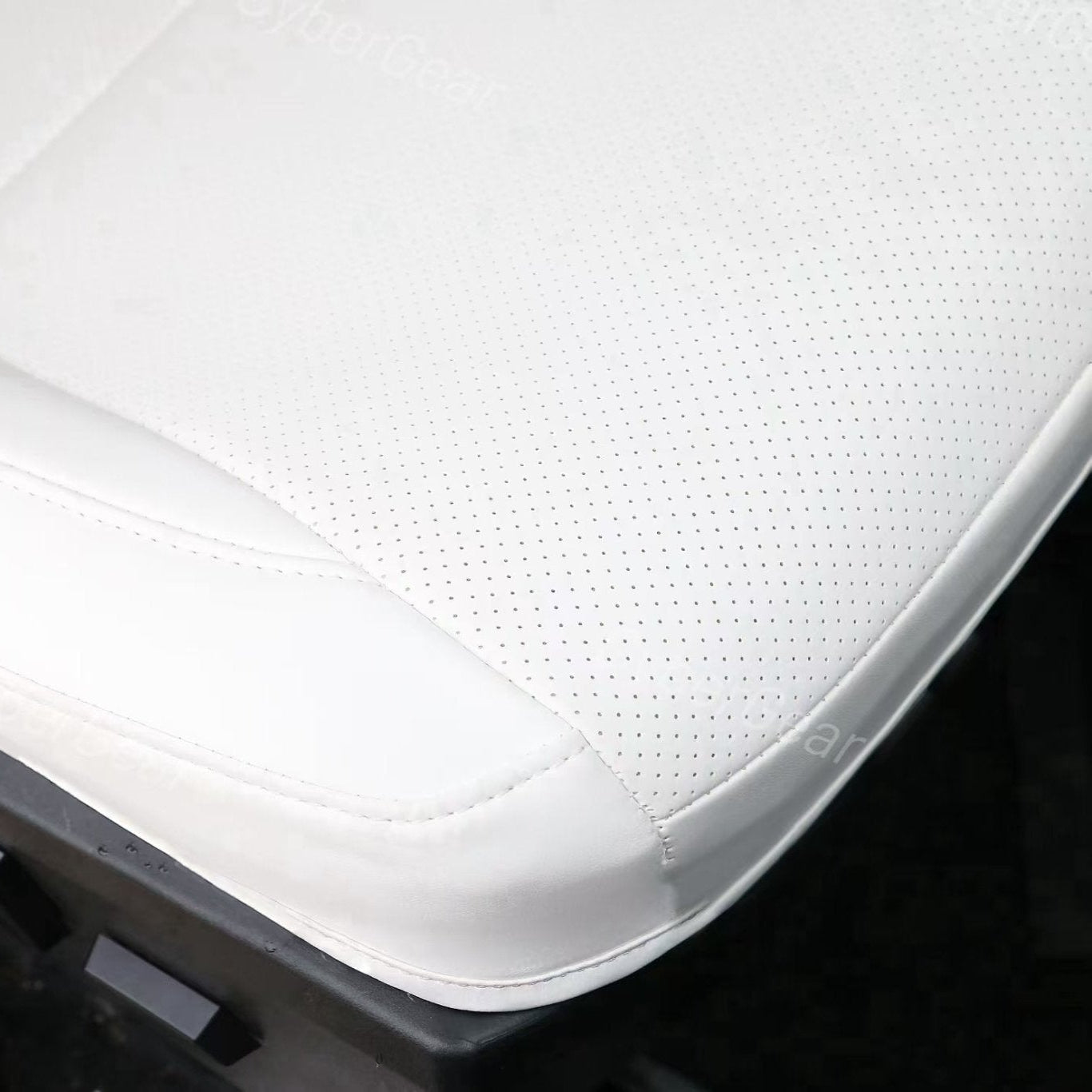 Tesla Cybertruck Seat Covers Leather Seat Protector Full Coverage(Black/White)