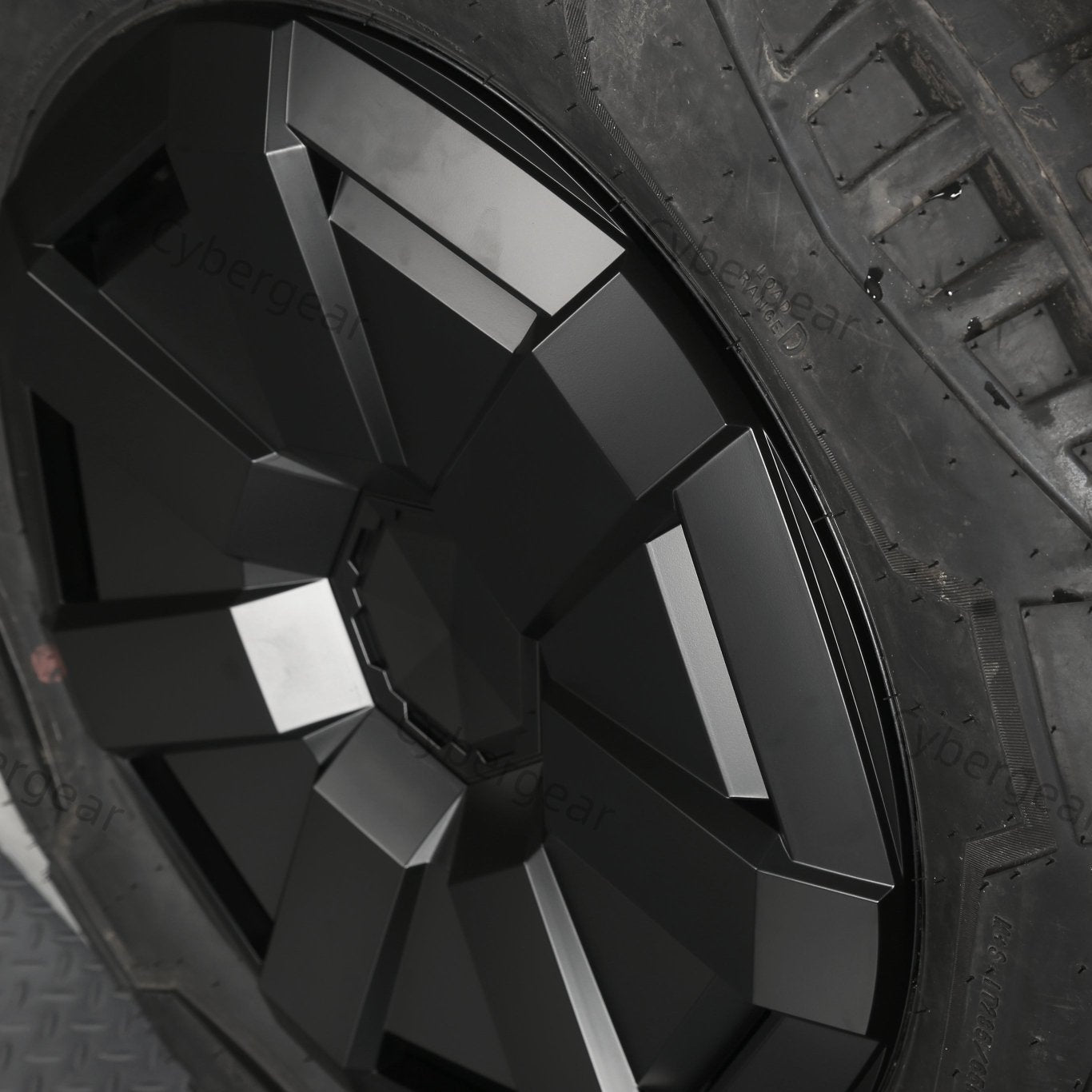Wheel Cover for Tesla Cybertruck Compatible to Cyber/Core Wheels