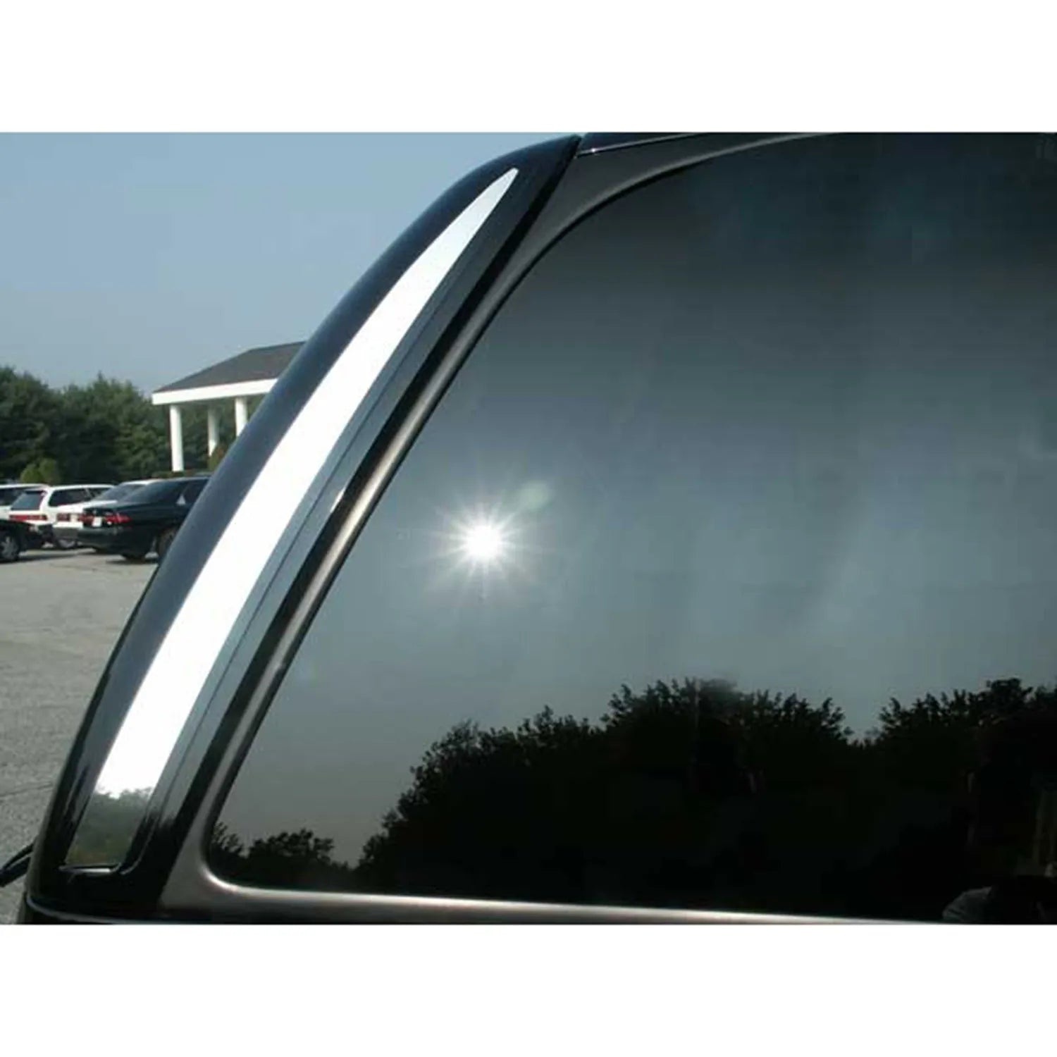 2002-2006 Cadillac Escalade Stainless Rear Window Trim 2Pc
